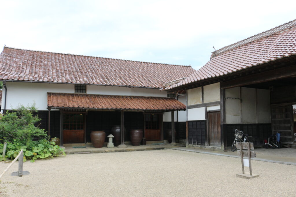 出雲民芸館