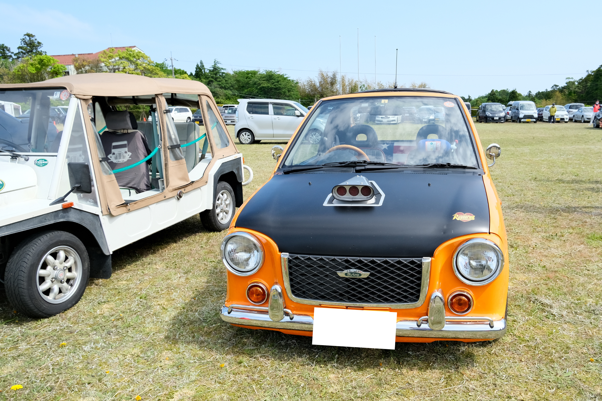 昭和レトロなかわいいデザインの車（旧車）が大集合♬ノスタルヂック 