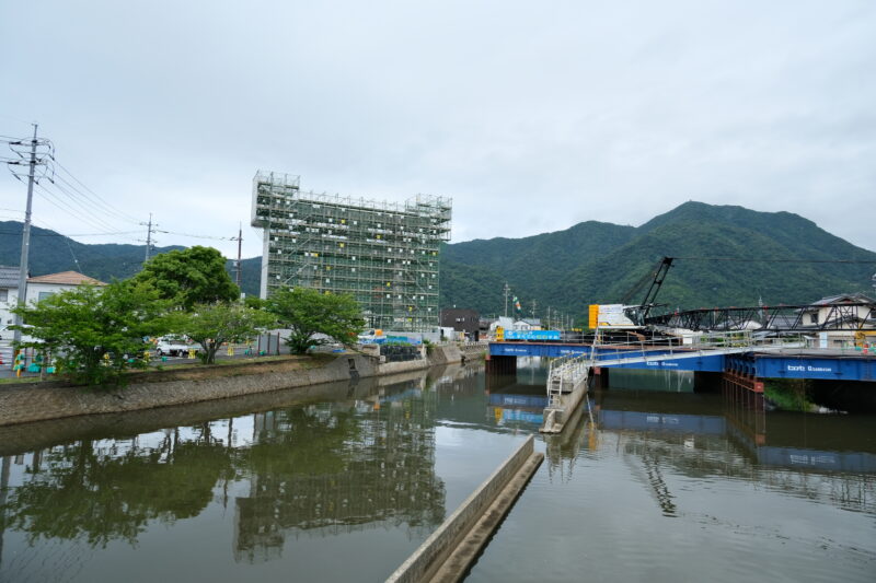 出雲大社宇迦橋大鳥居補強工事の様子