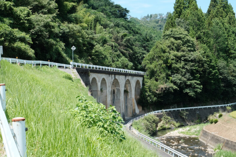 広浜鉄道今福線遺跡群「今福第三トンネルと5連アーチ橋」