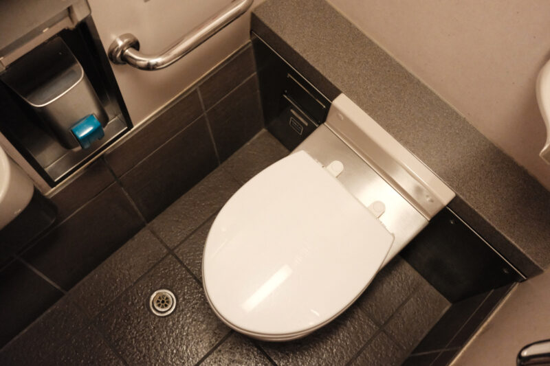 サンライズのトイレ