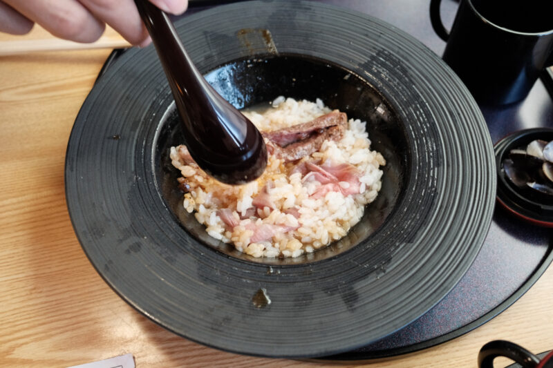 かつべ和牛ローストビーフ&ステーキ丼