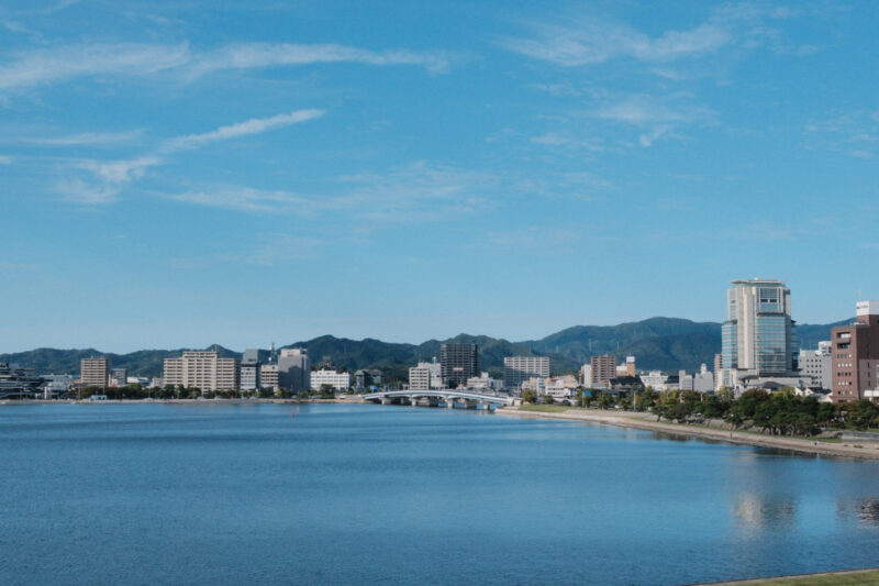島根県立美術館2階展望テラスからの宍道湖の風景